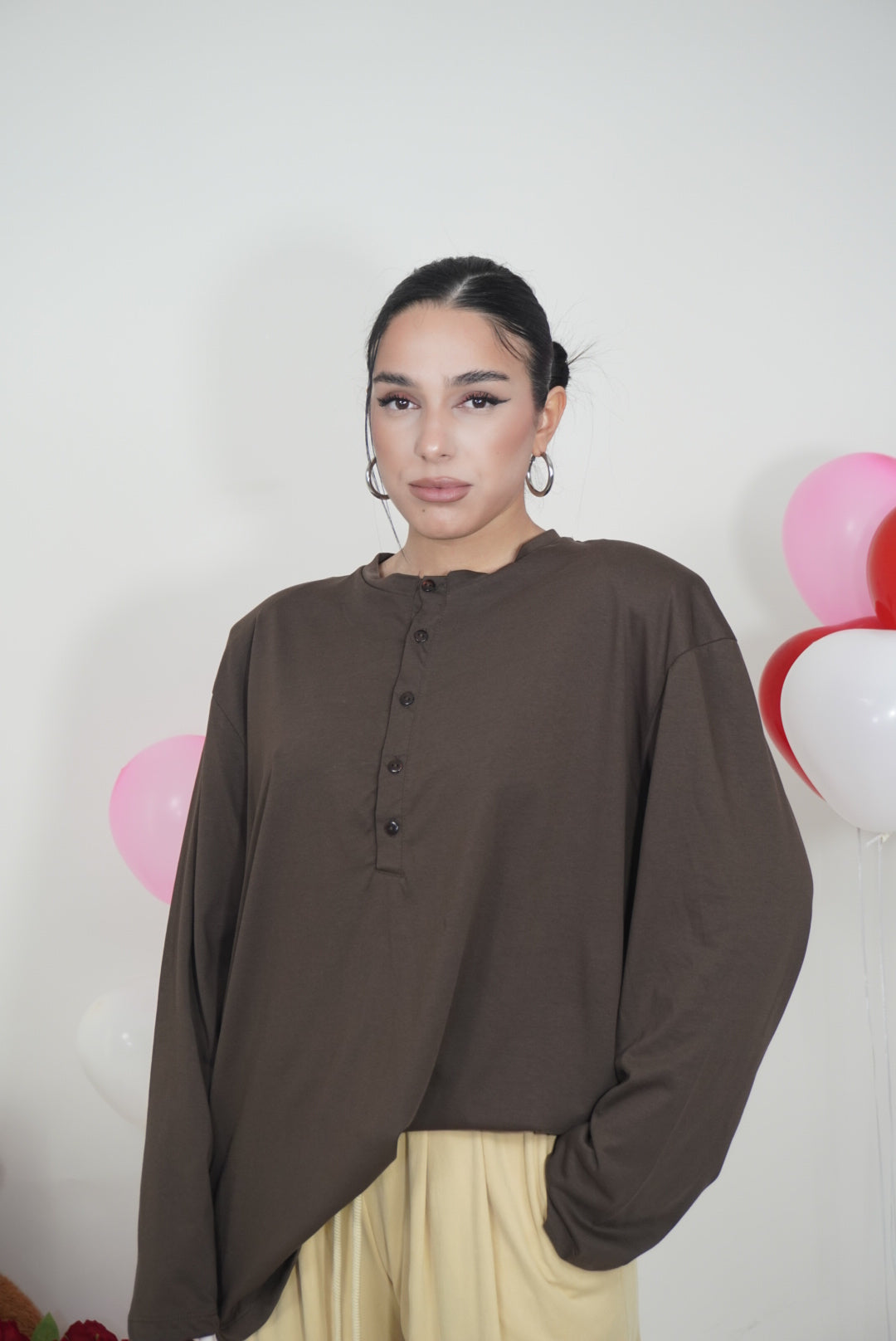 MAGLIA OVER CON BOTTONCINO